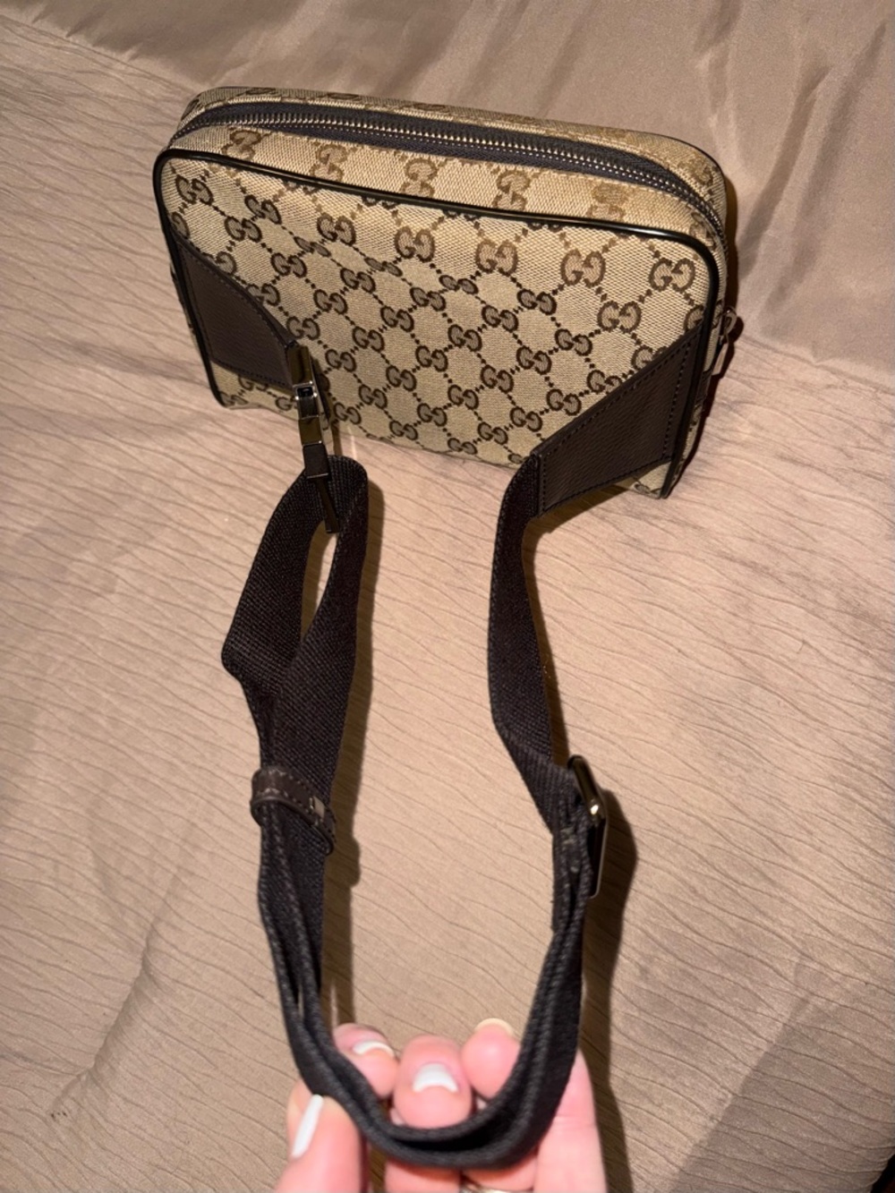 Gucci Beige Monogram Belt Bag with Dark Brown Trim - Picture 3 of 6